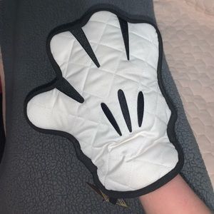 Disney Mickey Oven Mitt